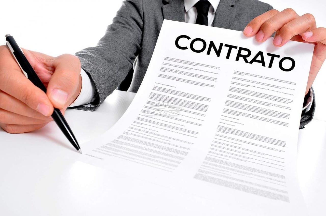 Contratos empresariais e documentos jurídicos